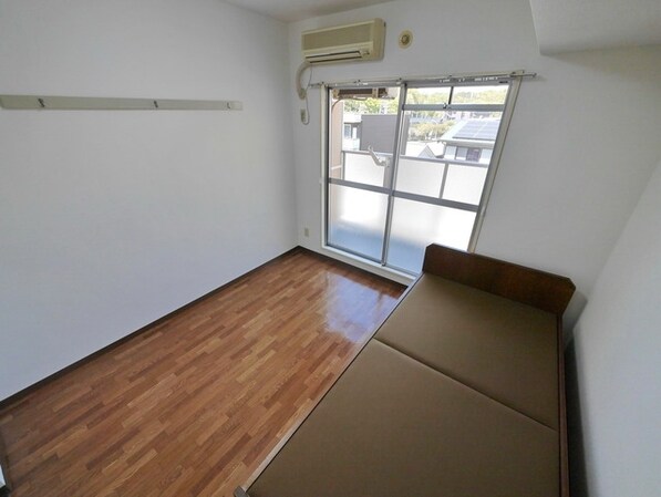 ラフィーネ学生マンションの物件内観写真